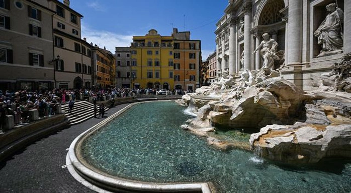 Mulai 2026, Mendekat ke Air Mancur Trevi Wajib Bayar Tiket